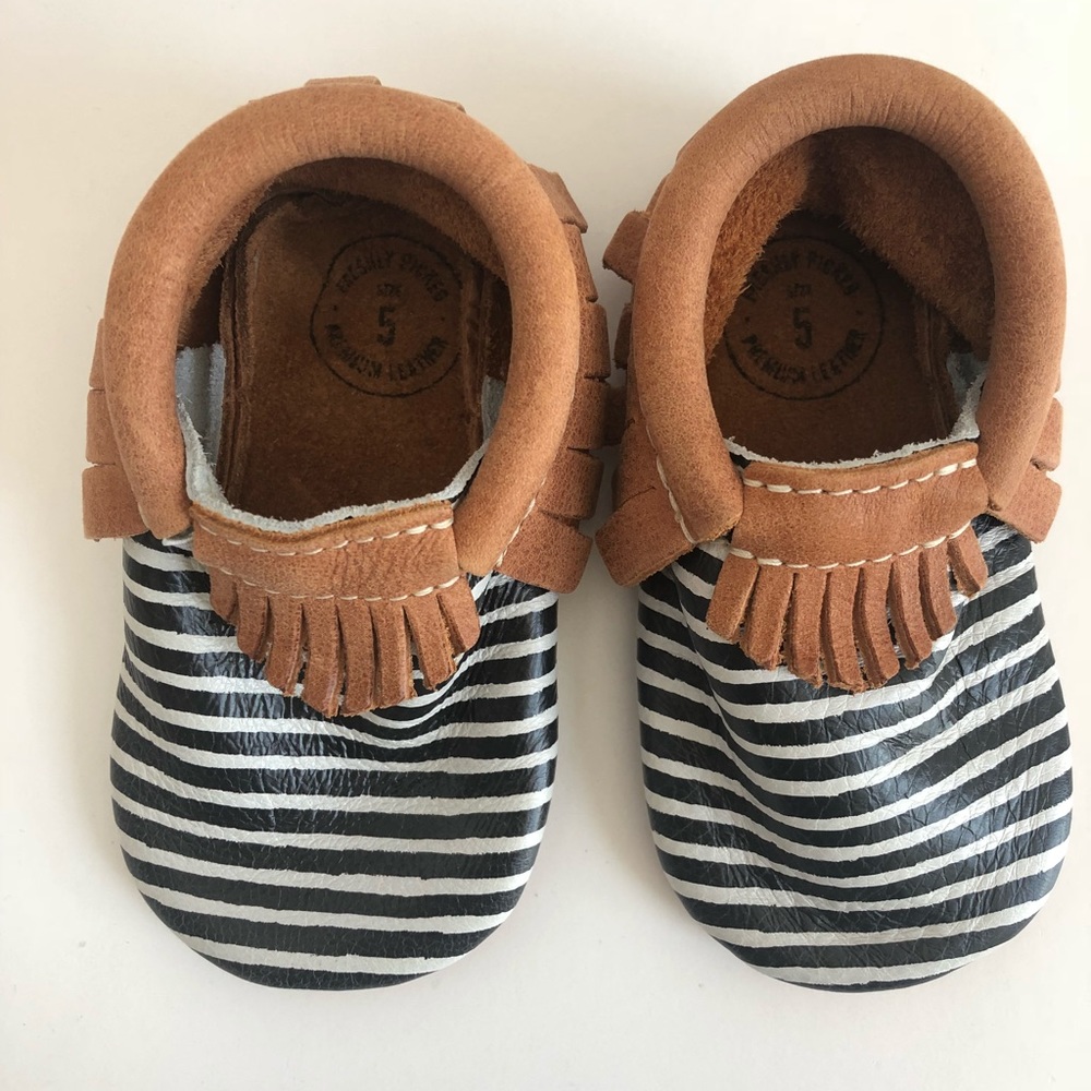 **Brand New** Freshly Picked Moccasins!!